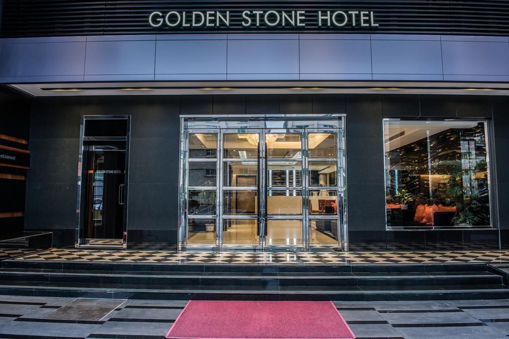 Golden Stone Hotel Kaohsiung Bagian luar foto