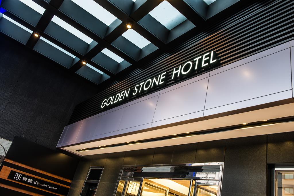 Golden Stone Hotel Kaohsiung Bagian luar foto